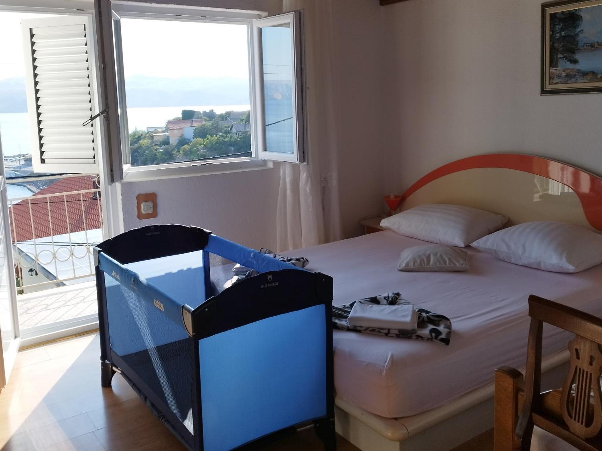 Apartmans Martha Karlobag Zimmer foto